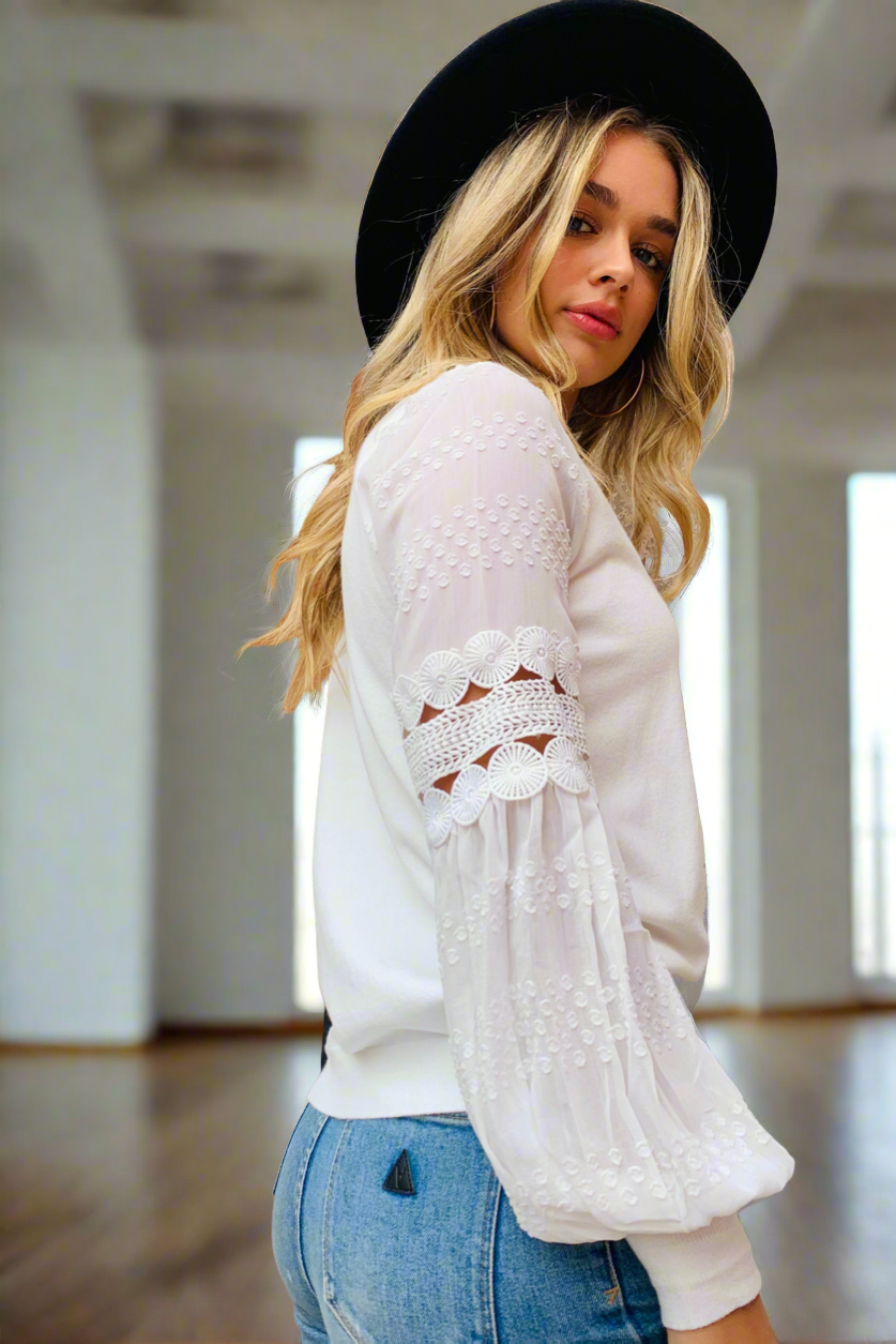 Molli Knit Top Detailed Sleeve in Off White