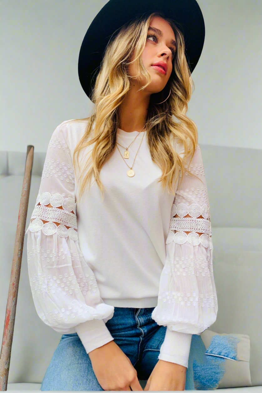 Molli Knit Top Detailed Sleeve in Off White