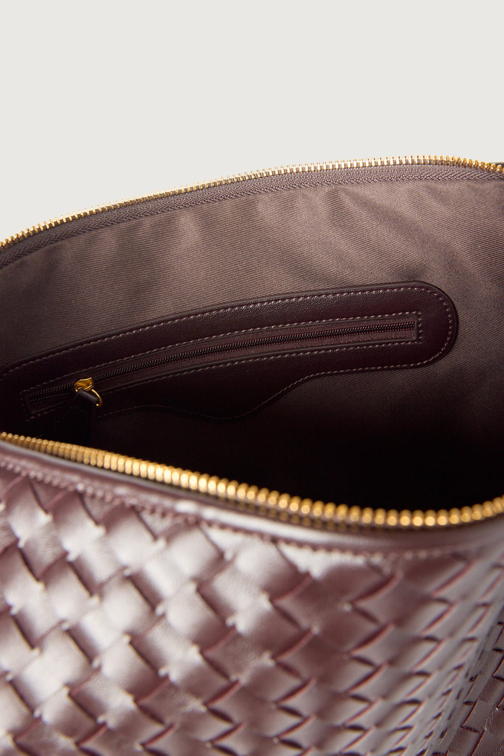 BLAKE SHOULDER BAG