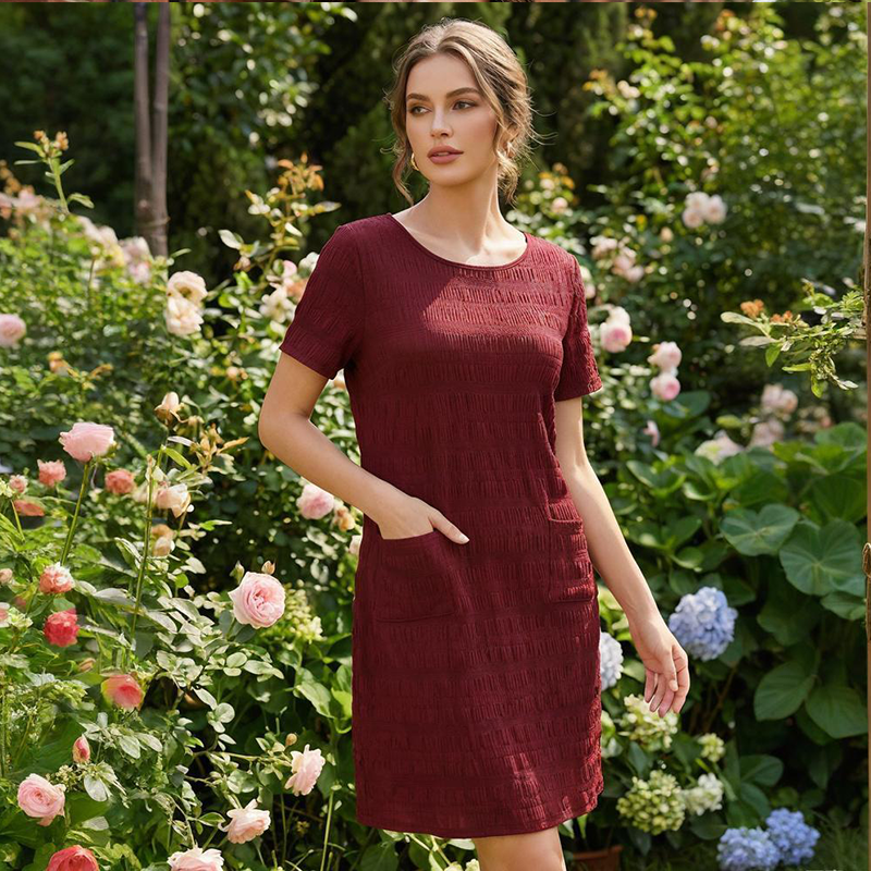 Women's Round Neck Textured Knee-Length Dress 👗